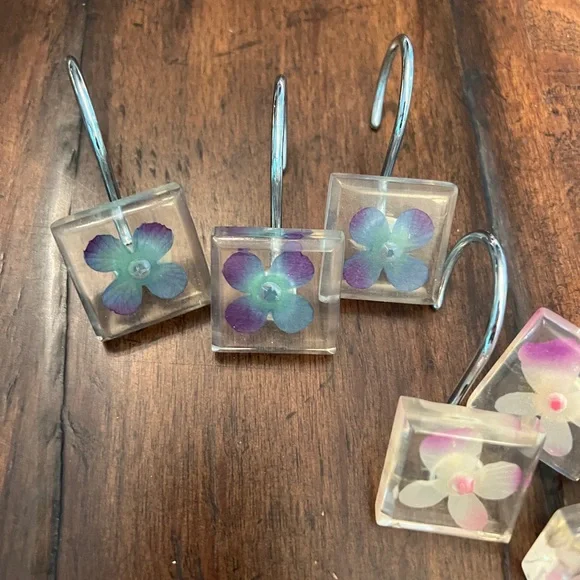 Botanical Shower Curtain Hangars- Set of 11 - Picture 3 of 4